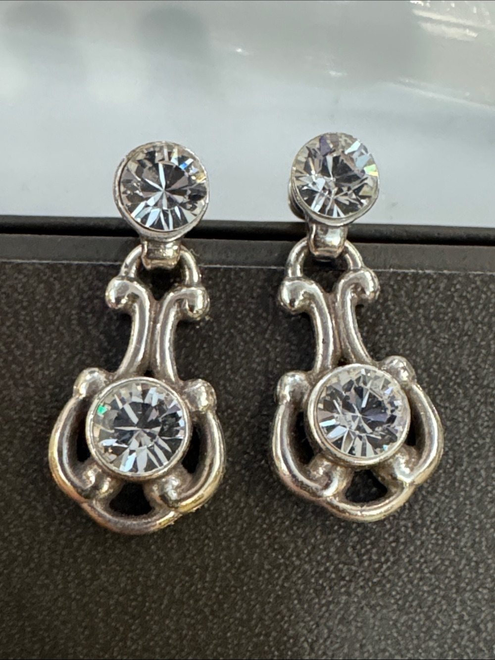 Brighton - Clear Crystal earrings